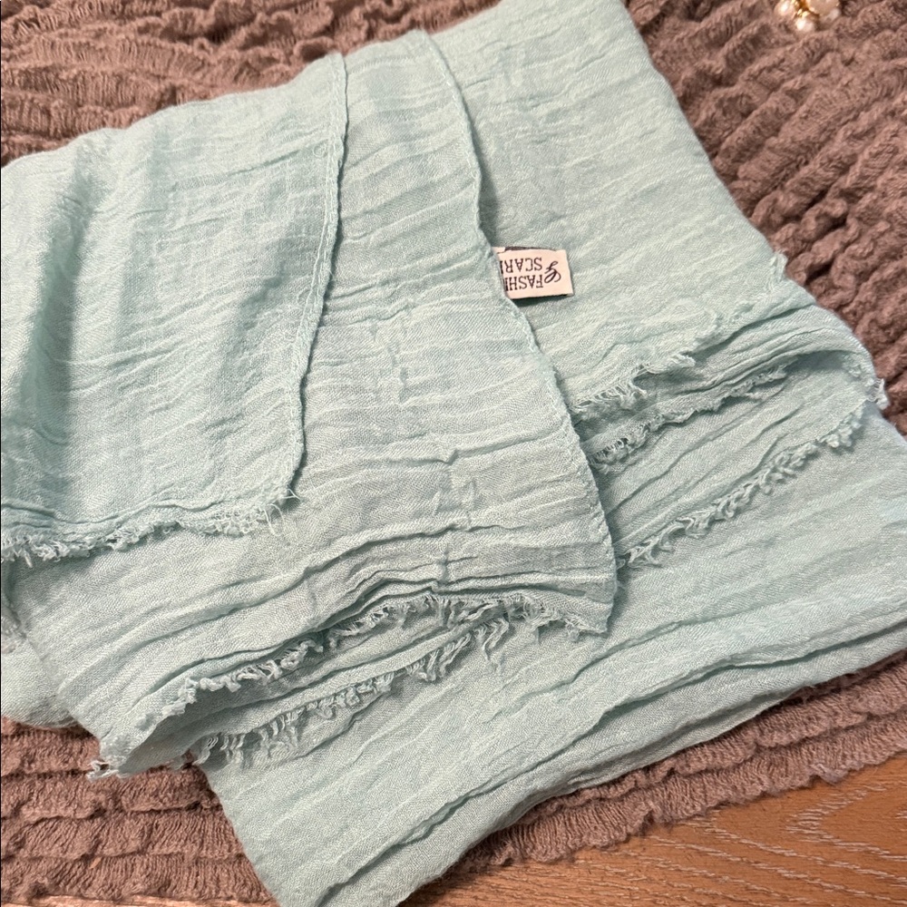 Fashion Brand Company Light Aqua Crinkle Scarf